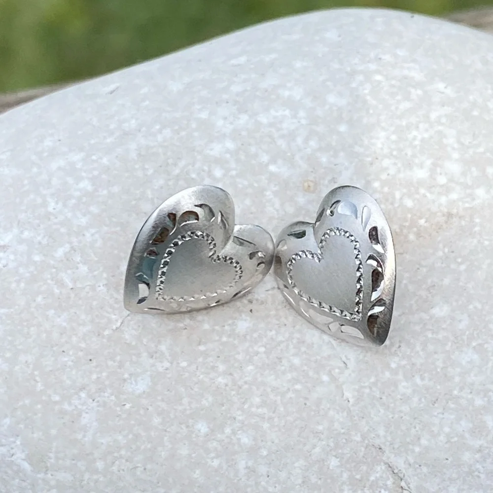 Vintage Beau B Heart Earrings .925 Sterling Silver - Picture 4 of 8